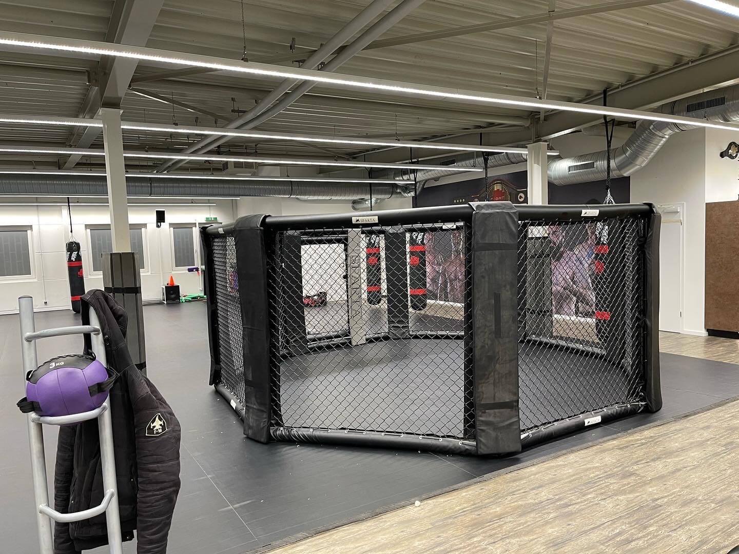 Fight Lounge Bochum, Bild 2 von 8